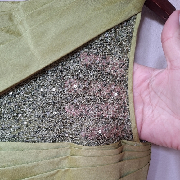 NWT Monique lhuillier Sleeveless Knee-length Green Gown. Womens size 4 - Picture 10 of 12